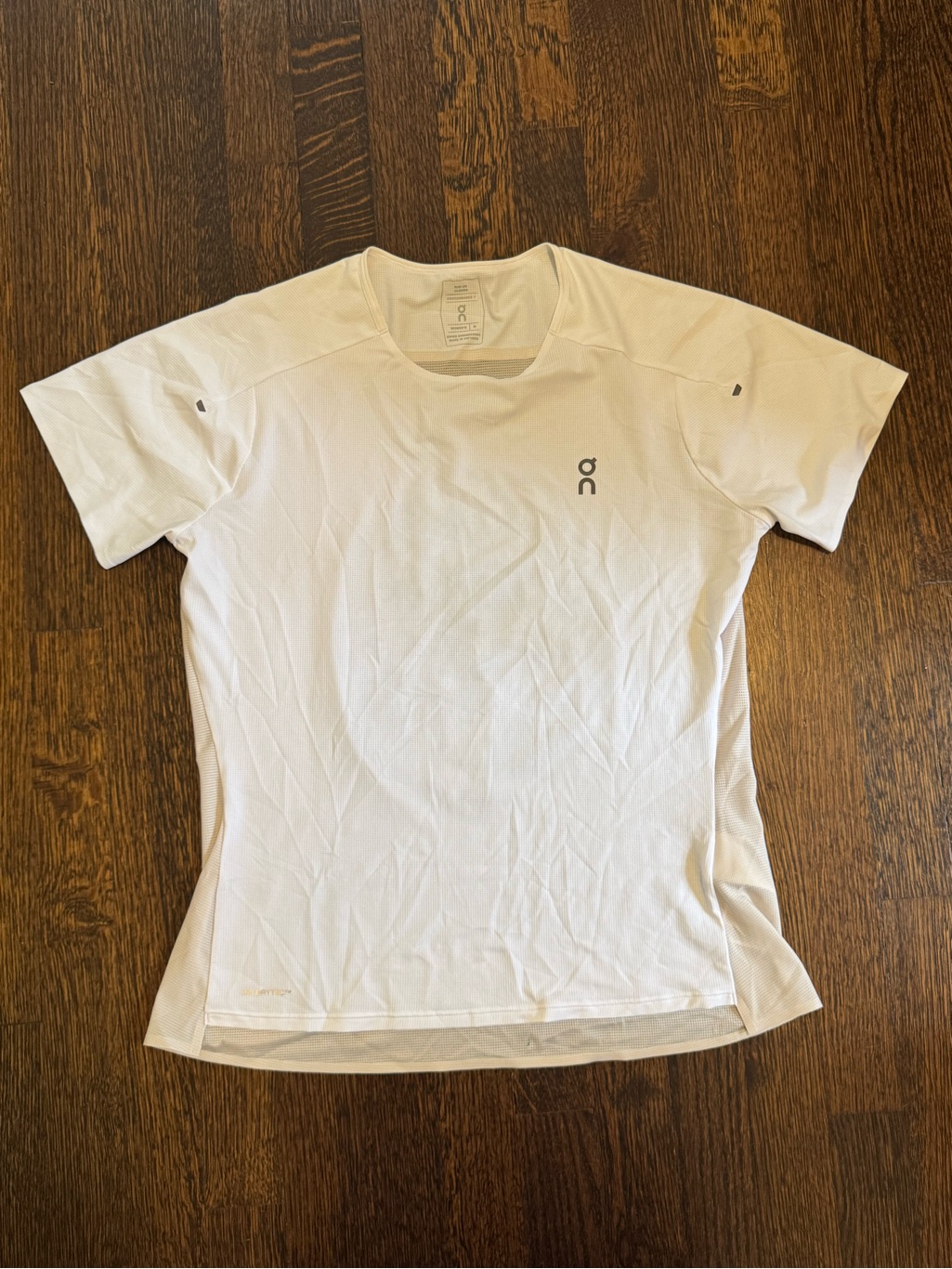 On Running Performance-T White/Silver — image 2 of 8